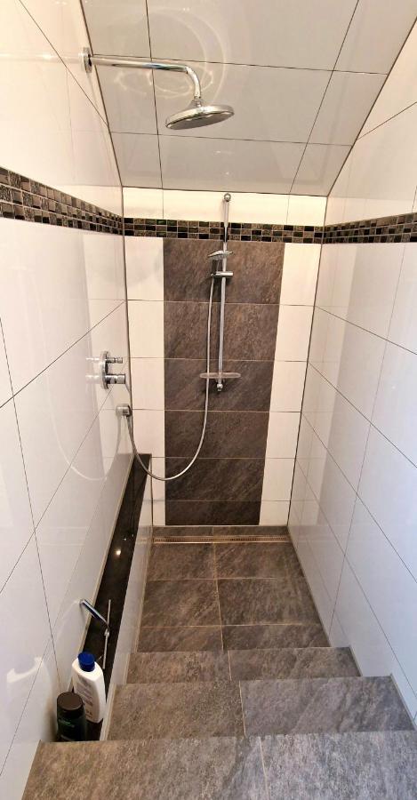 Privatwohnung Rybczynski Undenheim Bagian luar foto