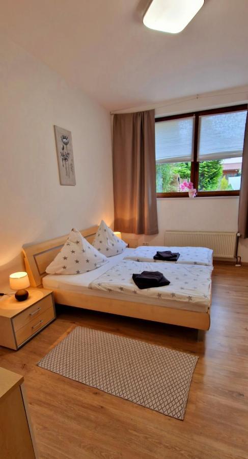 Privatwohnung Rybczynski Undenheim Bagian luar foto