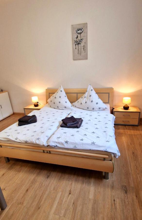 Privatwohnung Rybczynski Undenheim Bagian luar foto