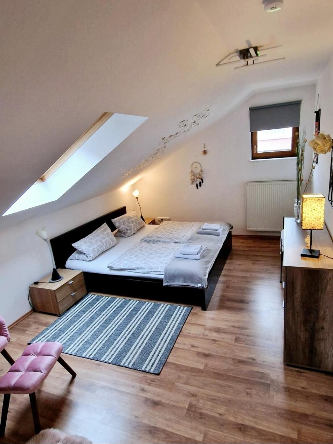 Privatwohnung Rybczynski Undenheim Bagian luar foto