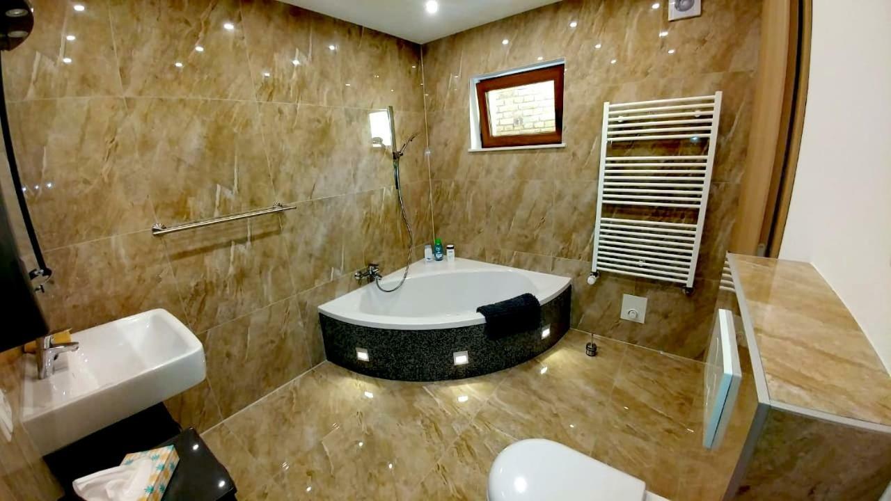 Privatwohnung Rybczynski Undenheim Bagian luar foto
